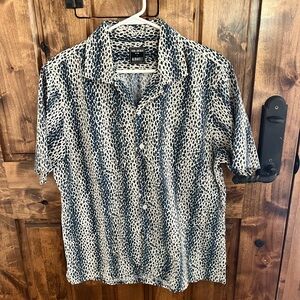 Todd Snyder Men’s Button-up Dress Shirt